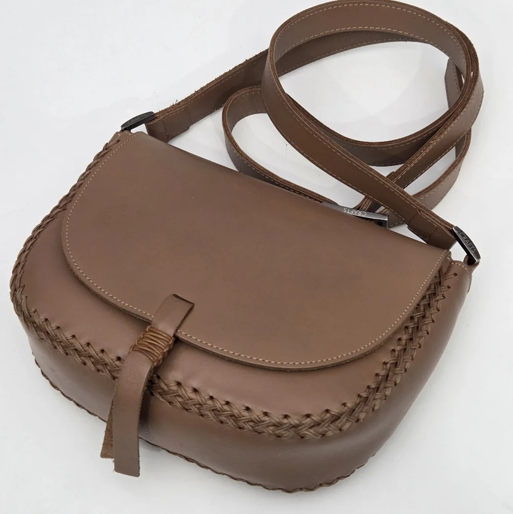 EXCELLENT CALLISTA CRAFTS MESSENGER SADDLE LEATHER BAG - TAN
